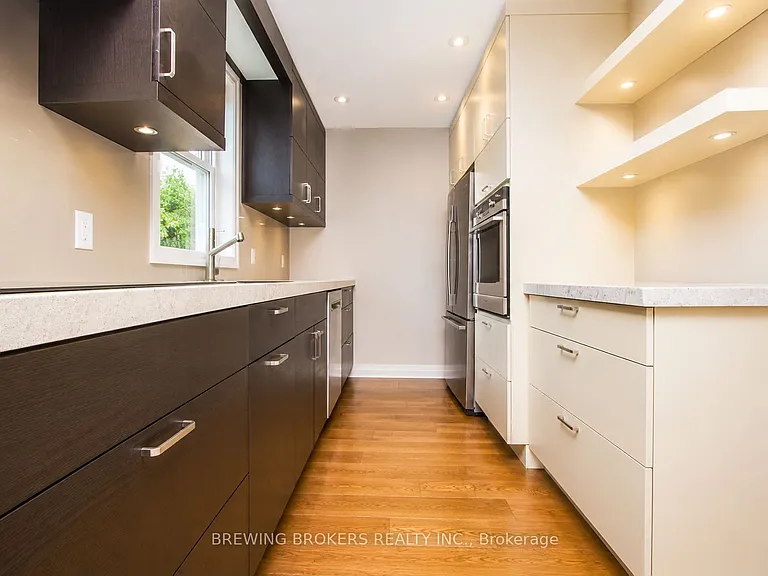 1299 Stavebank Rd — Photo 9