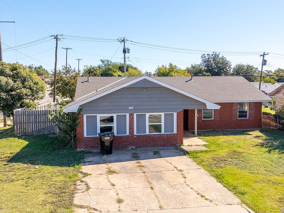 1st image of 1212 N Janeway Ave