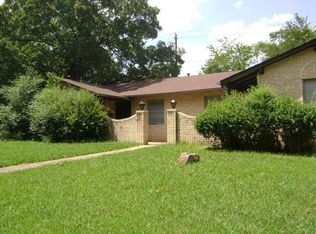 18 Rosemunn Dr, Little Rock, AR 72205