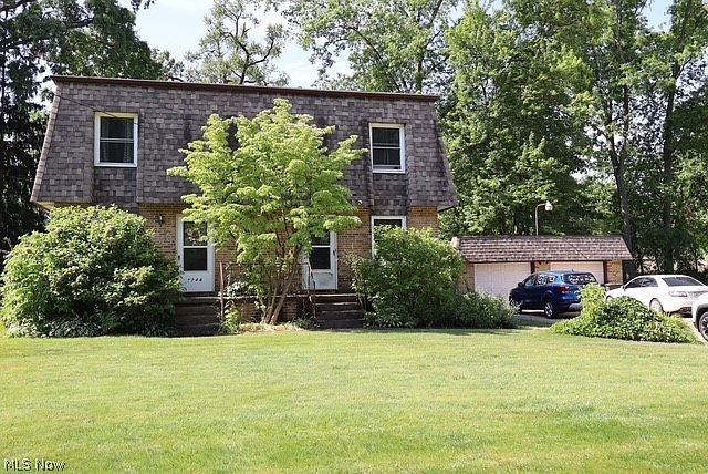 1st image of 7744 Brookwood Dr NE