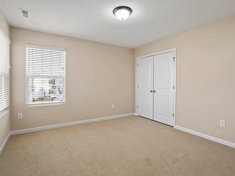 210 Adobe Pl — Photo 24