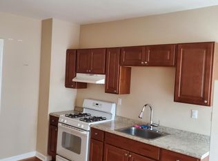 28 6th St #1, Ansonia, CT 06401