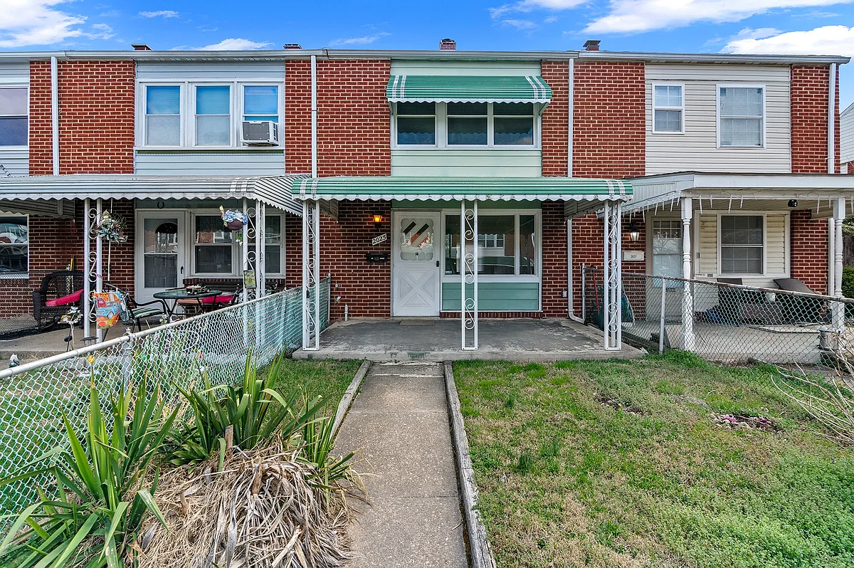Building Photo - 2025 Kelmore Rd