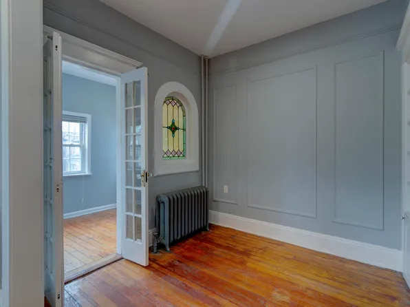 153 Wegman Parkway image 6 of 13