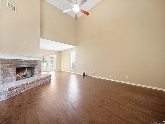 5th image of 5106 CABIN LAKE DR