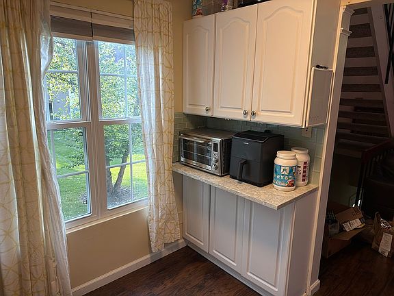 5th image of 1504 Denham Ct