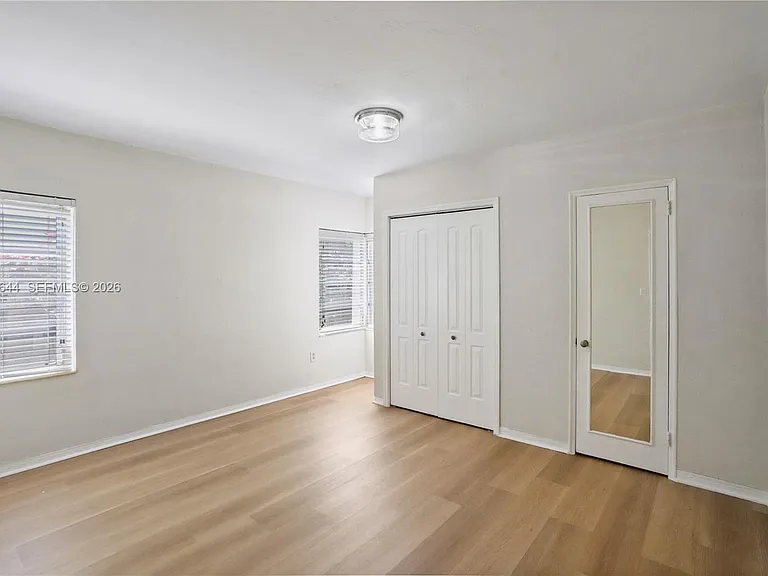 2460 SW 24th St — Photo 13