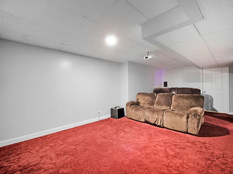 2518 Adamsway Dr — Photo 48