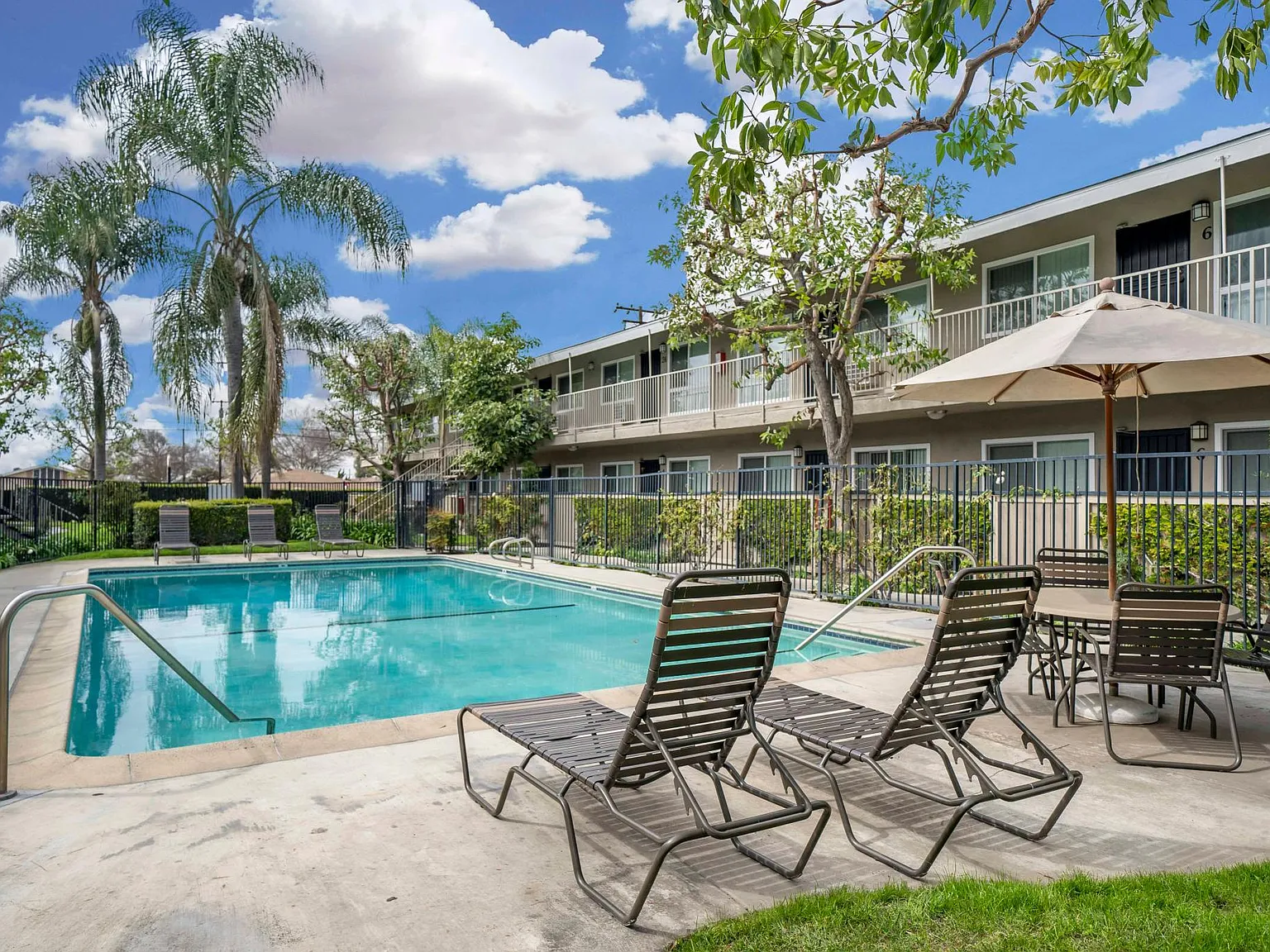 1 bed, 650 sqft, $2,025 — Photo 3
