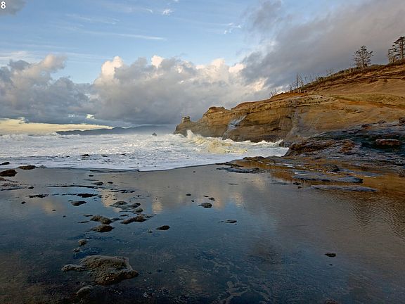 4th image of Cape Kiwanda Dr #1800