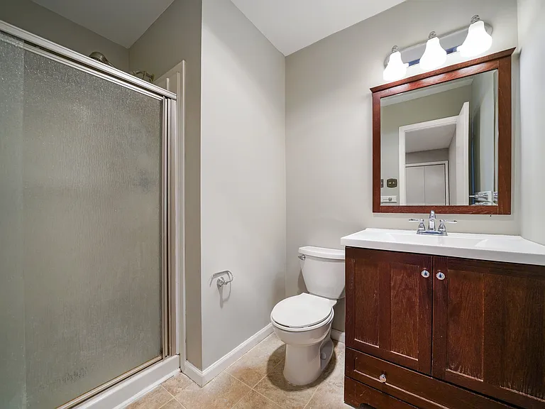 3247 Champions Dr — Photo 17