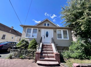 395 Taylor Ave, Hackensack, NJ 07601