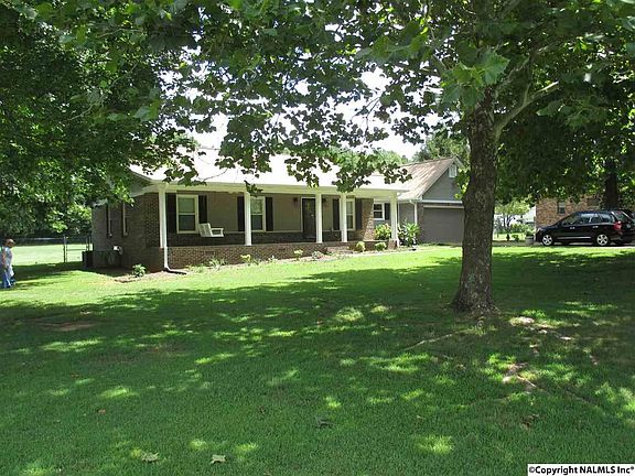 3rd image of 115 Woodrow Balch Dr