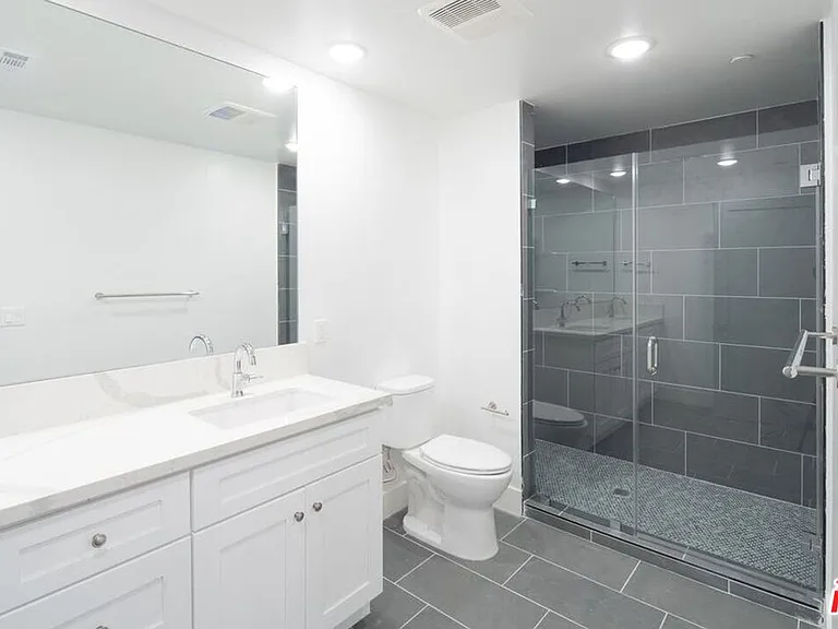 3672 Jasmine Ave #303 — Photo 11