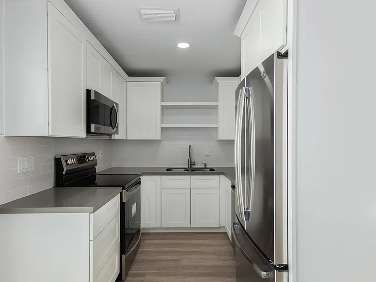 6721 E McDowell Rd #310D — Photo 3