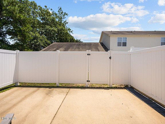 5th image of 4115 Dudleys Grant Drive #A