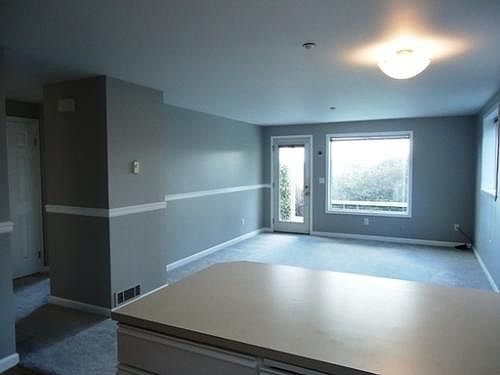 1st image of 485 SW Bayshore Dr APT C102