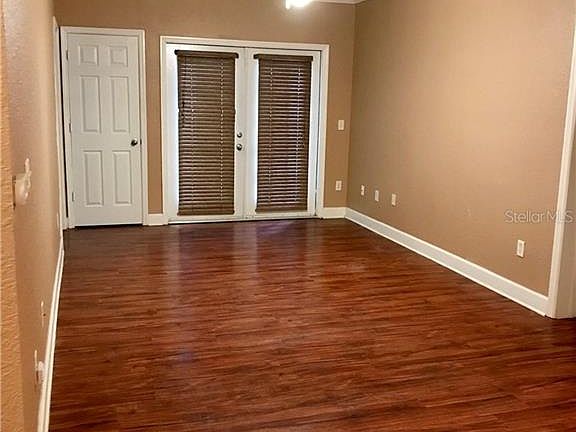 4th image of 206 E South St Unit 1007