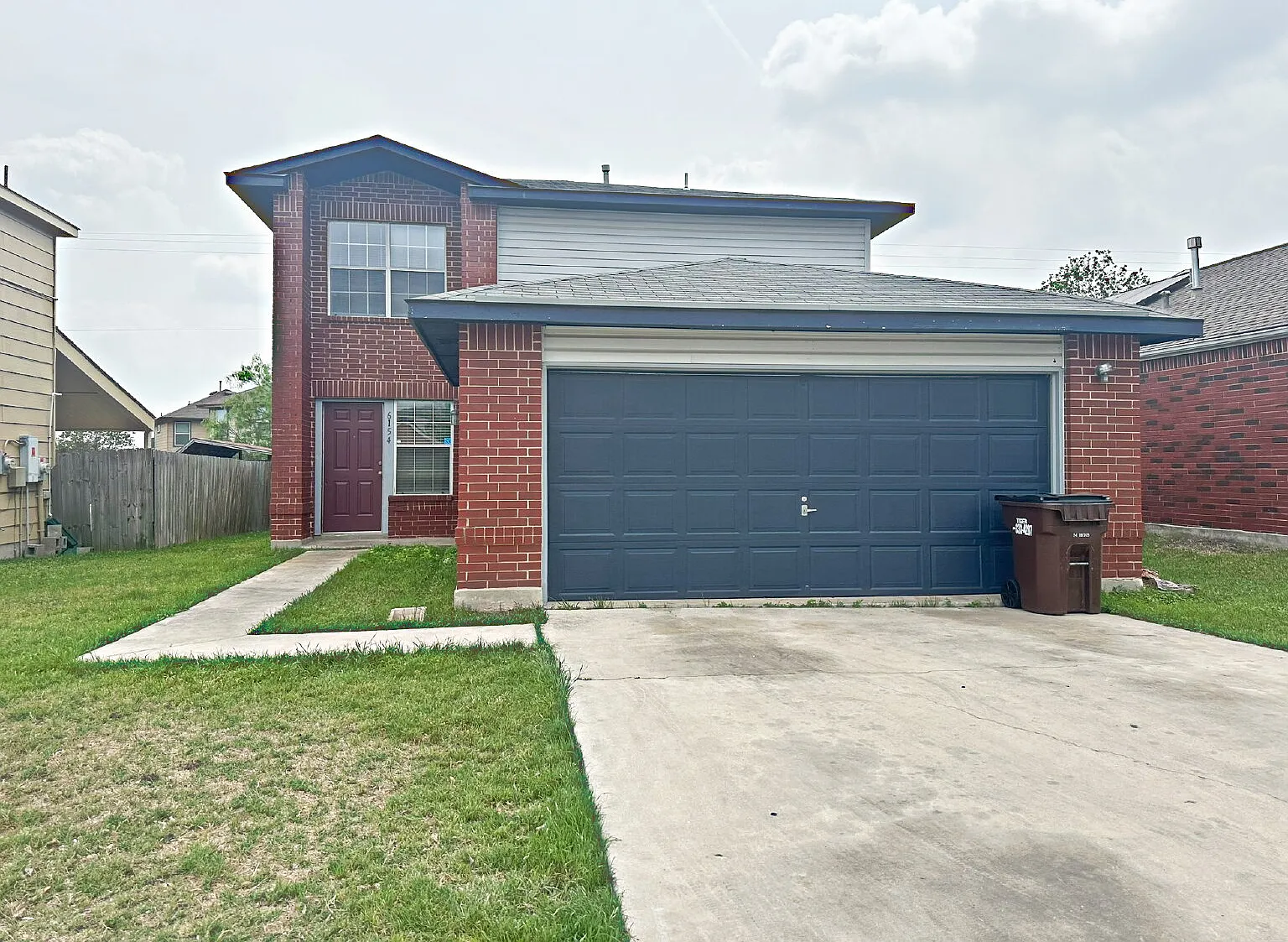 3 bed, 2.5 bath, 1812 sqft, $1,700 — Photo 2