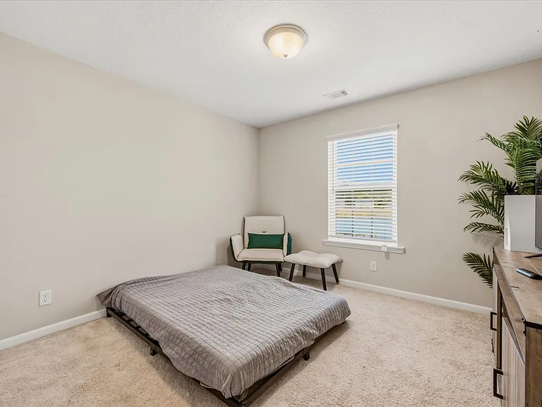 127 Morningside Dr — Photo 10