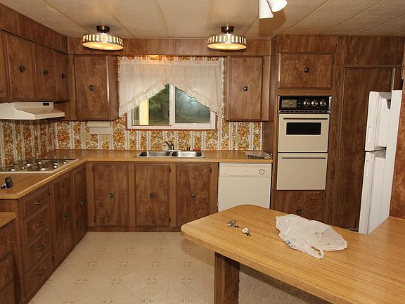 4th image of 3587 E Alsea Hwy