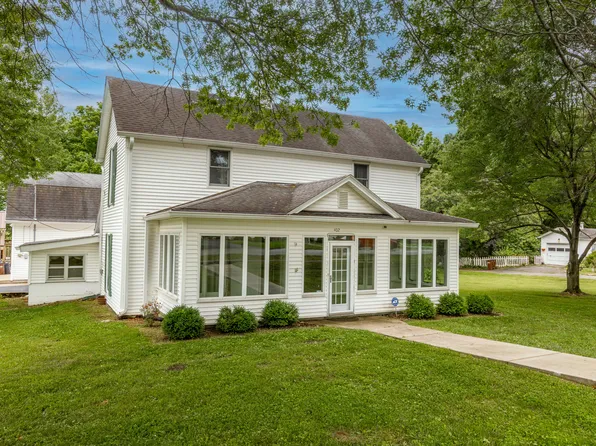 402 Burgin Main St, Harrodsburg, KY 40330
