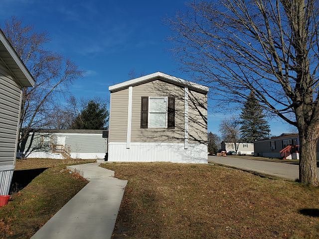 1st image of 64 Hollywood Dr #308