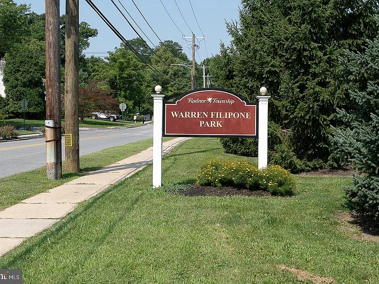 18 Clover Ln — Photo 34
