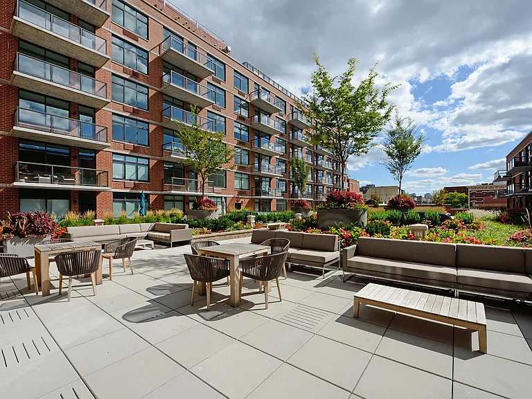 1400 Hudson St #803 — Photo 25