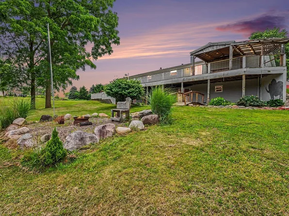 13191 Harder Rd, Three Rivers, MI 49093