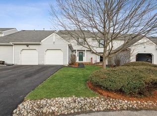 27 Helene Cir, Highland Mills, NY 10930