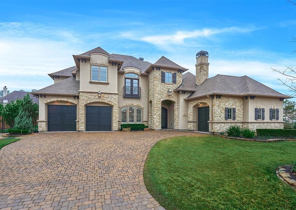 1st image of 44 Pine Grove Ct