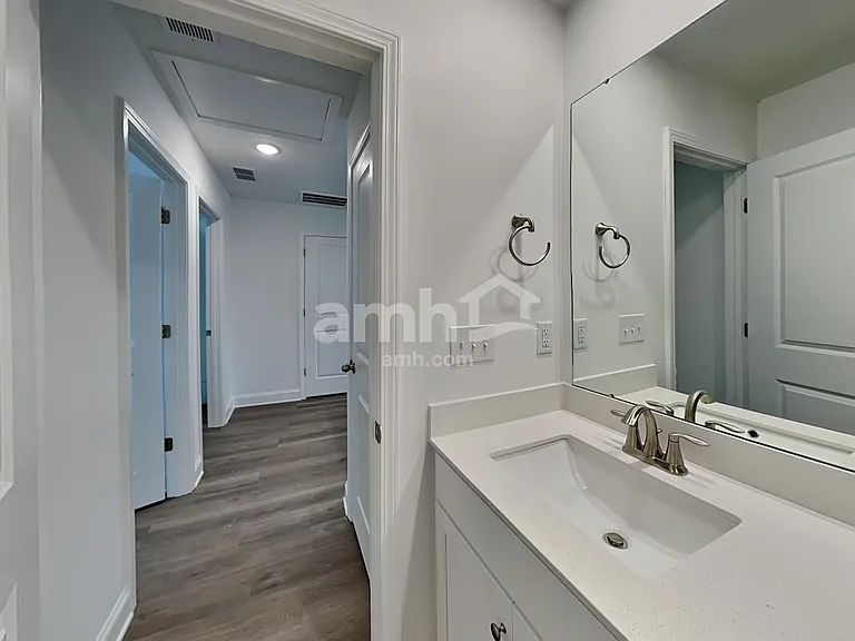 1020 Bevington Dr — Photo 14