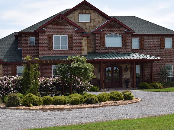 Beautiful drive up appeal