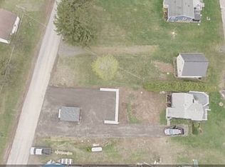 8262 Graves Point Rd, Wolcott, NY 14590