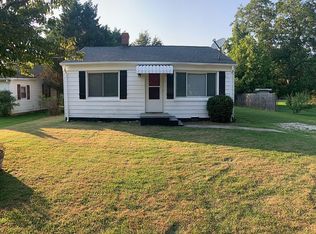 7365 Hoefork Ln, Gloucester Point, VA 23062