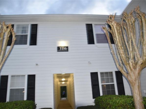 316 Southern Pecan Cir #205