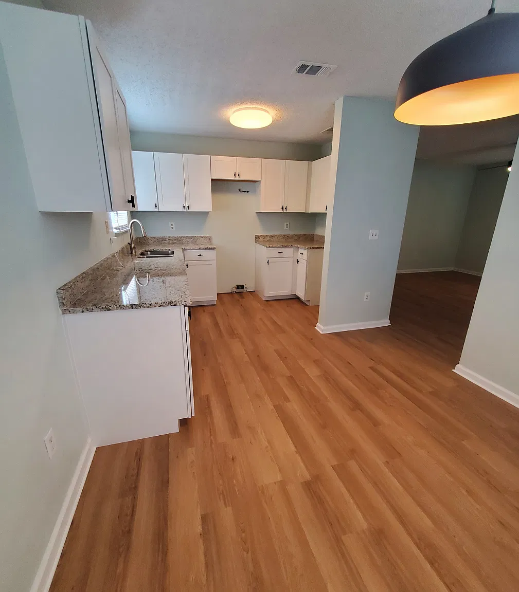 3 bed, 1203 sqft, $1,475 — Photo 4