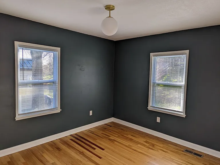 172 Lynda Cir — Photo 13