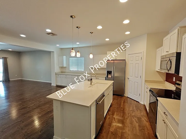 34185 S Presidio Pl — Photo 8