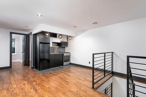 Rented by Rennit Inc. | media 2