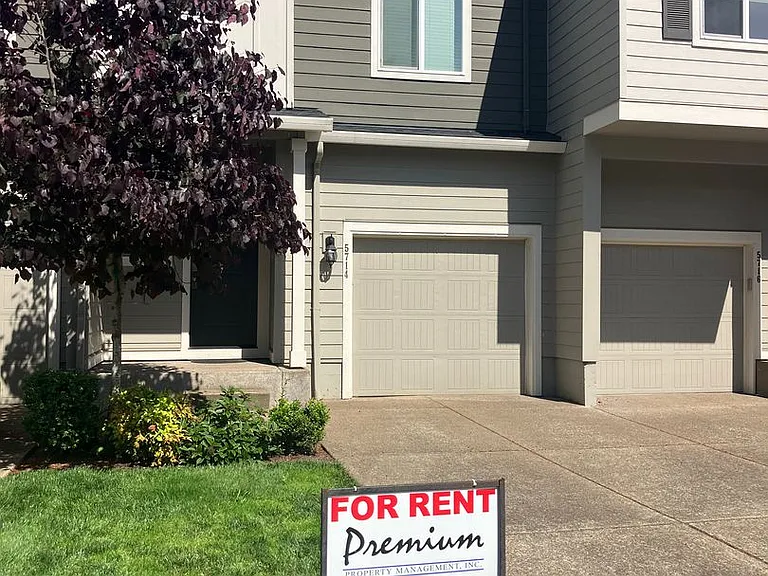 5714 Joynak St S — Photo 1