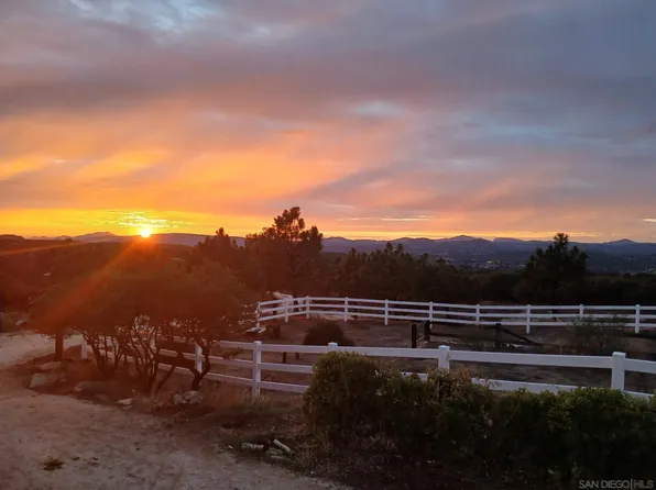 1576 Tierra Del Sol Rd, Boulevard, CA 91905