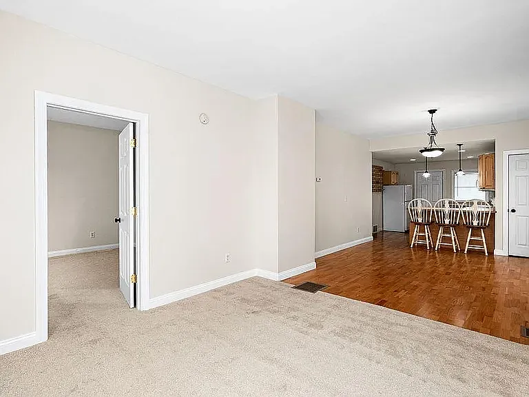 609 8th Ave #1 — Photo 11