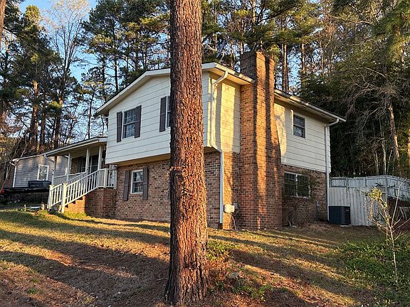 2nd image of 5800 Farm Gate Rd