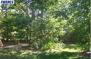 4th image of 9229 Whispering Woods Dr