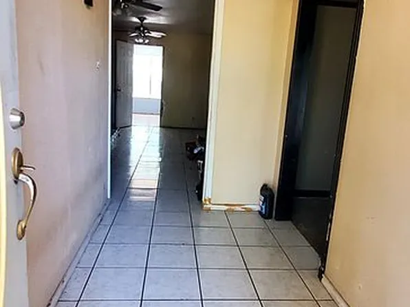 9722 Gold Dust Dr, San Antonio, TX 78245
