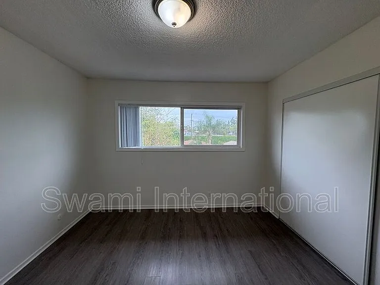 3615 W 104th St #15 — Photo 14
