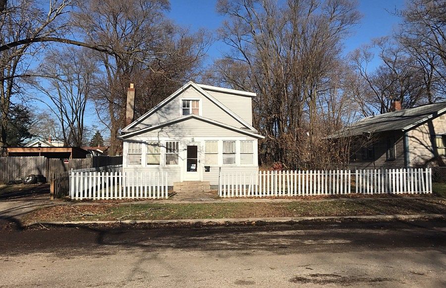 1st image of 221 Parker Ave