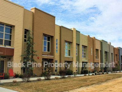 10227 W Carlton Bay Dr, Garden City, ID, 83714